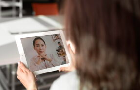 Descubre los Beneficios de la Dermatologia Online para una Piel Saludable 287x185 - Dermat&oacute;logos Online